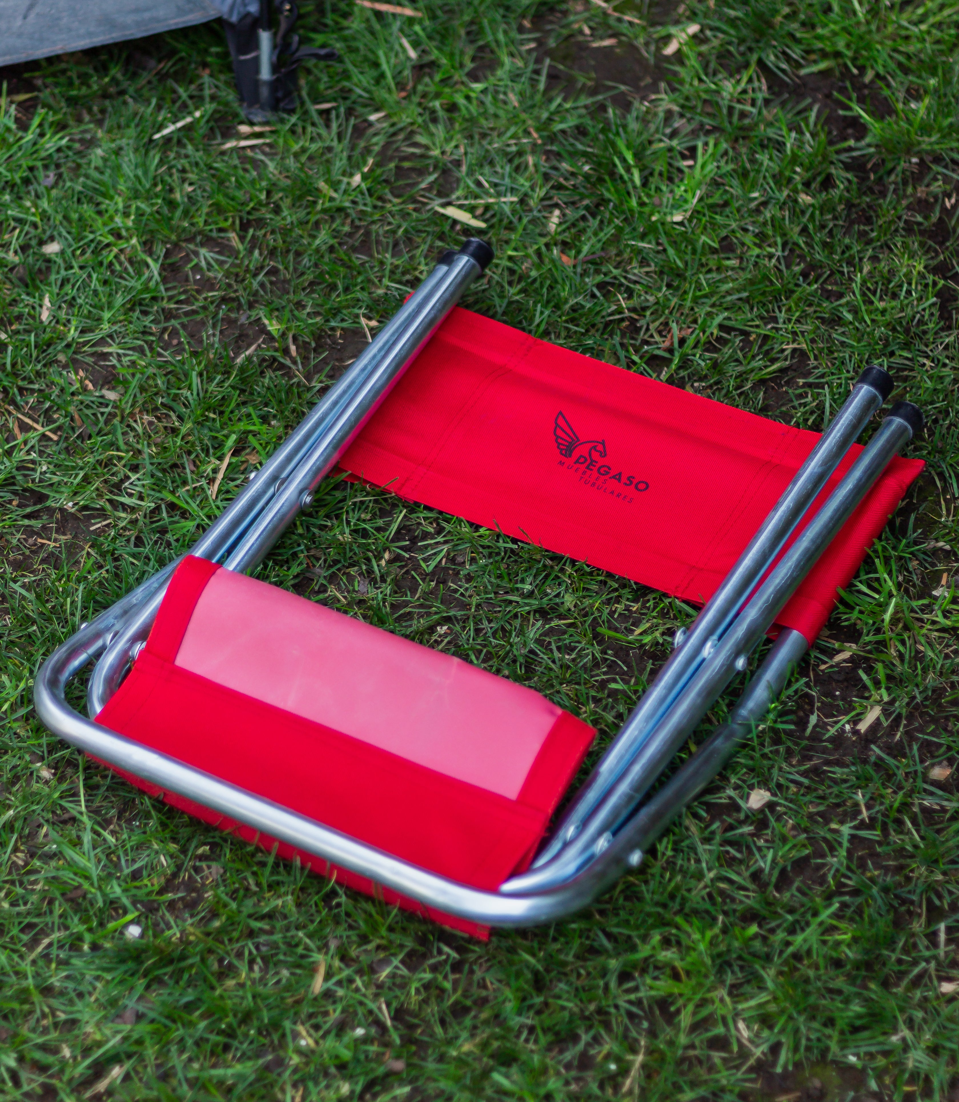 Pegasus Folding Portable Stool Chair